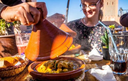 travelofmorocco-marrakech-food-tagine-morocco
